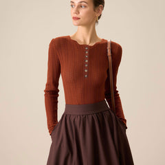 Woodgrain - Round Neck Slim Knit Sweater