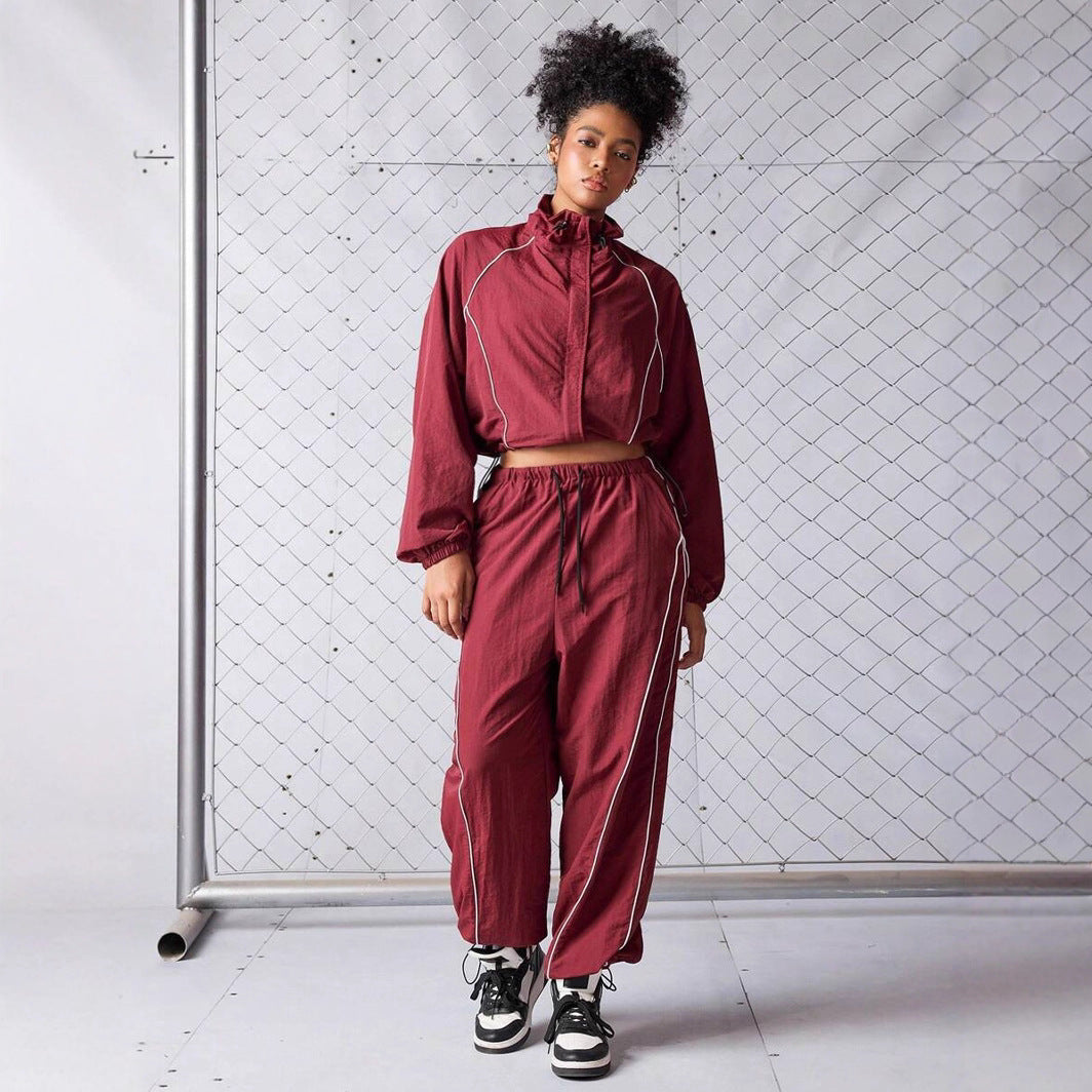 Aerolyn - Cropped Windbreaker Jacket Jogger Set Training — view 2 of 9