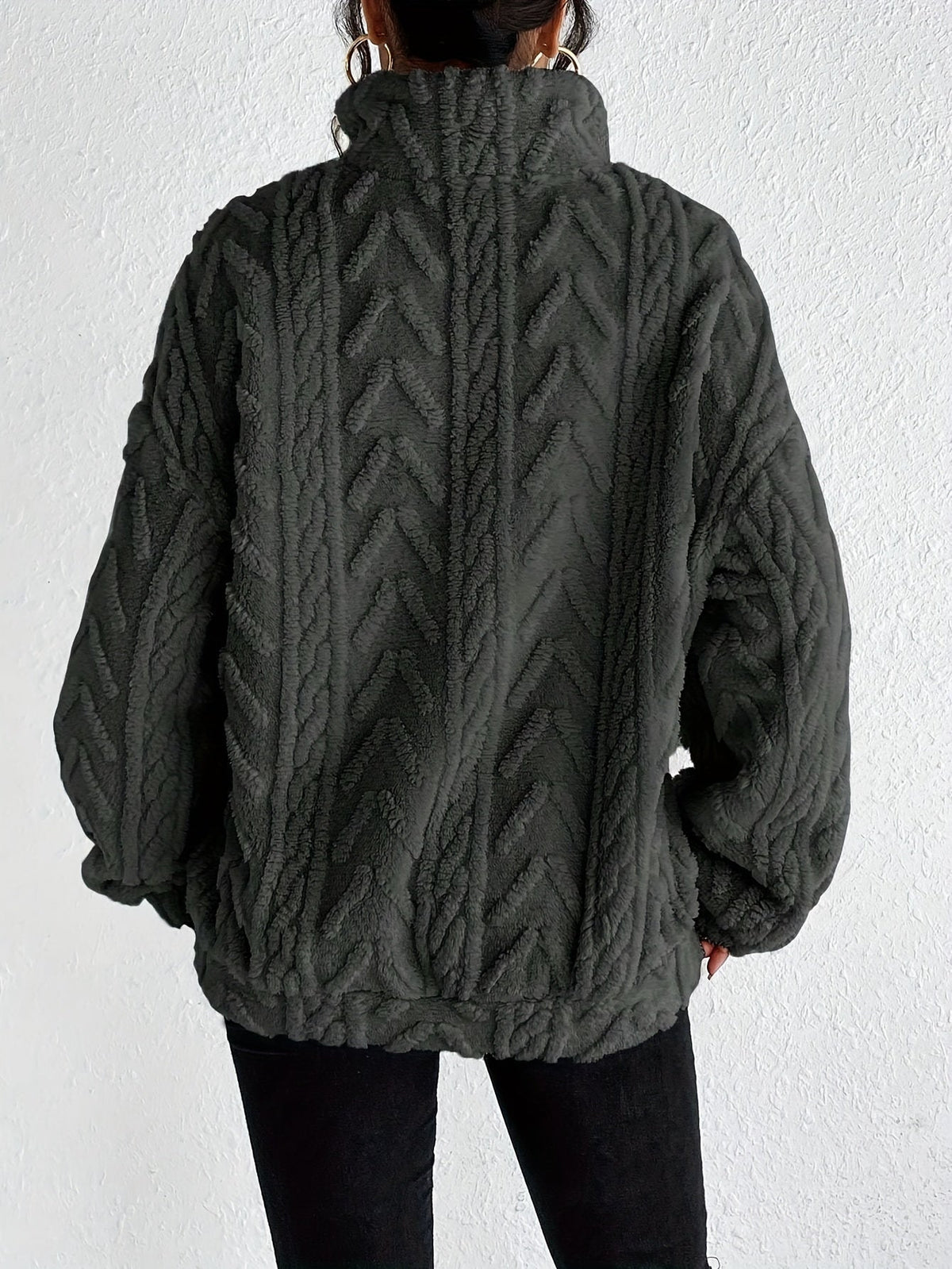 Cadenwyn - Cable-Knit Oversized Sweater Everyday Layering — view 9 of 10