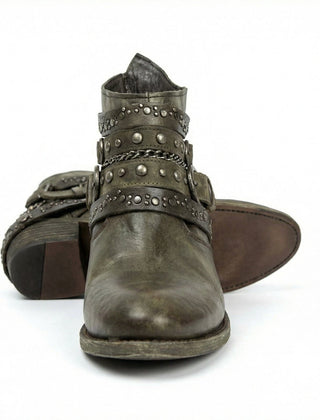 Chainelle - Vintage Chain Detail Boots Everyday Wear — view 10 of 10