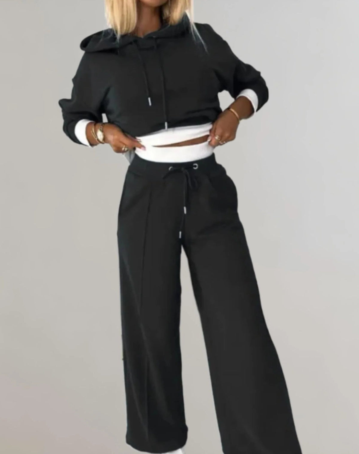 Duetta - Cropped Top And Jogger Set For Everyday Wear