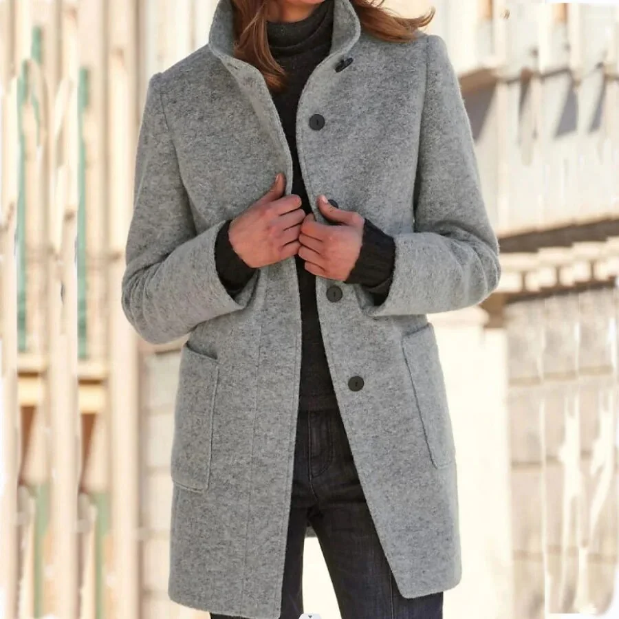 Solmara - Buttoned Wool Coat For Cold Season Commuting