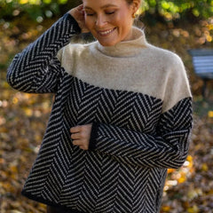 Velmara - Fine Knit Turtleneck Sweater Autumn Layering — view 7 of 8