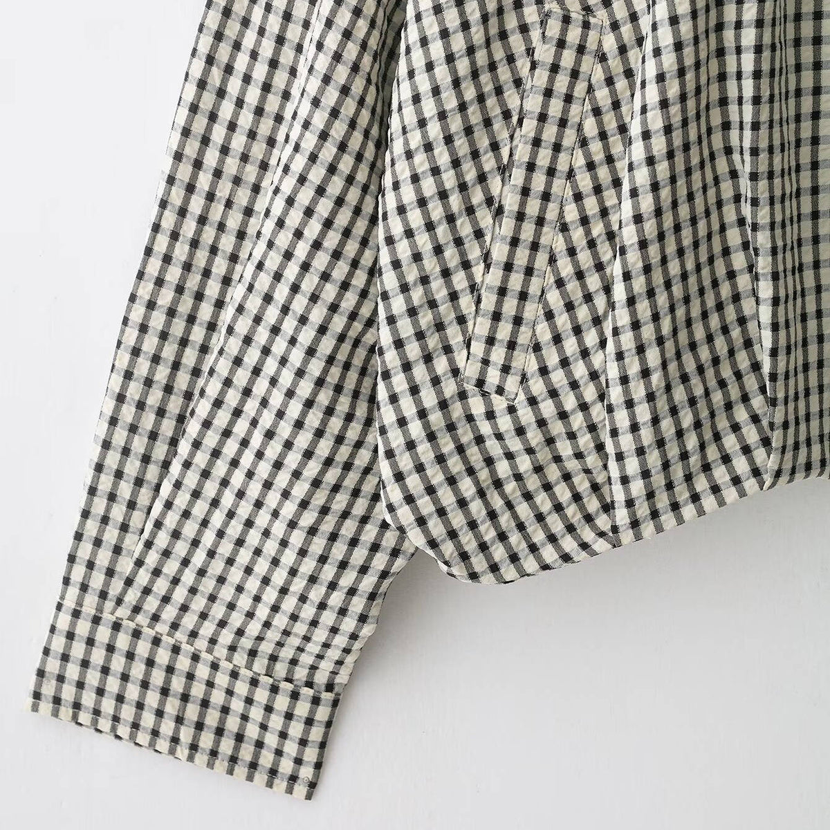 Vernetta - Cropped Plaid Zip Up Jacket Everyday Layering — view 4 of 8