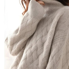 Wovenne - Cashmere Knit Sweater Everyday Elegance — view 2 of 10