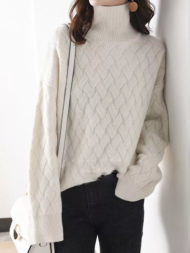 Wovenne - Cashmere Knit Sweater Everyday Elegance — view 7 of 10