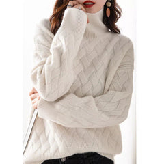 Wovenne - Cashmere Knit Sweater Everyday Elegance — view 8 of 10