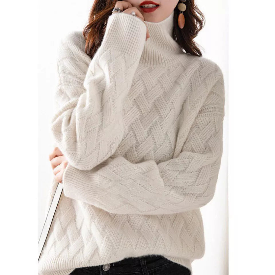 Wovenne - Cashmere Knit Sweater Everyday Elegance — view 8 of 10