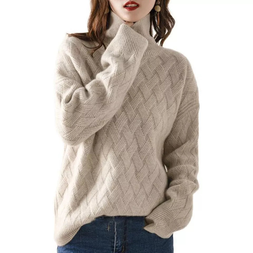 Wovenne - Cashmere Knit Sweater Everyday Elegance — view 9 of 10